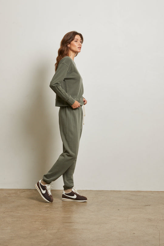 uniform_green