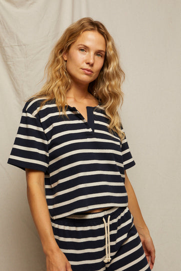 navy_stripe