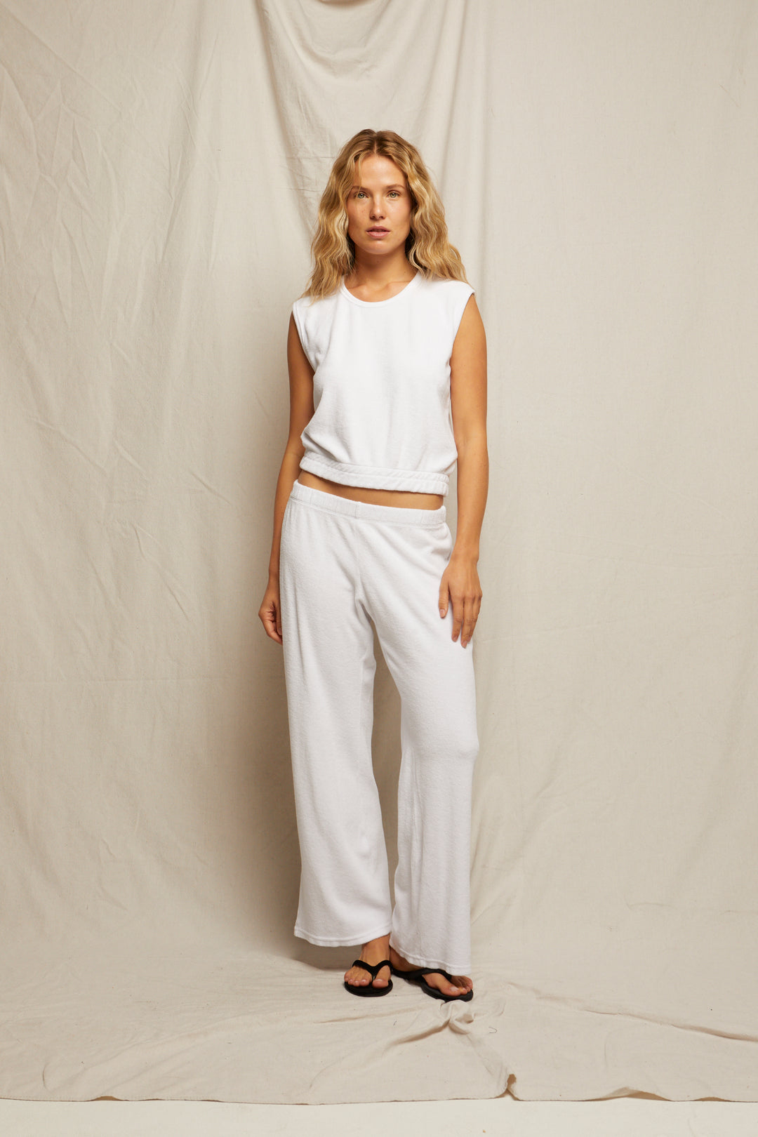 KATIE_AND_ELLIE_WHITE_1538_108