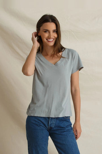 griffin_grey perfectwhitetee