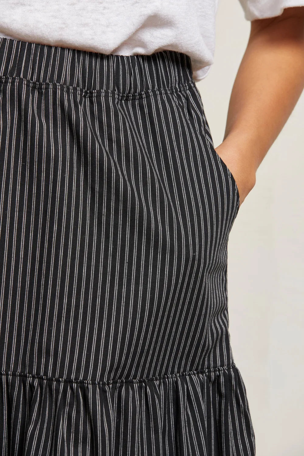 black_stripe