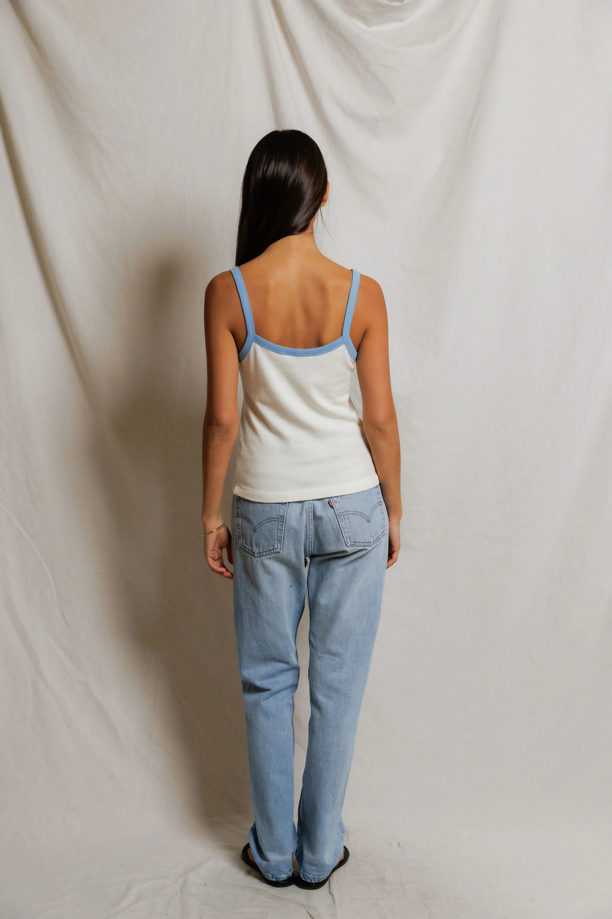 bright_ivory_pacific_blue