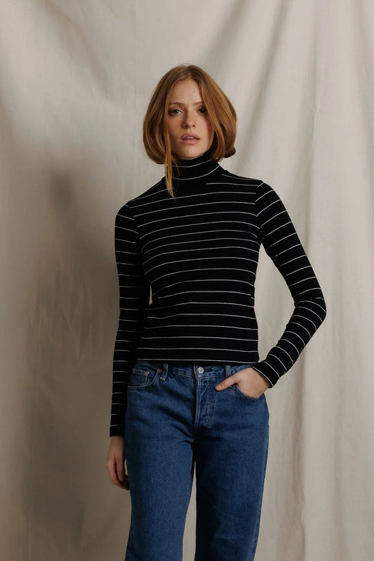 black_stripe