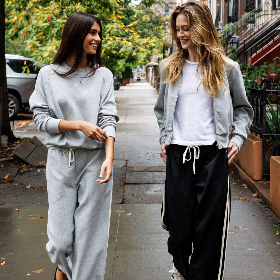 The Ziggy | fleece cotton women's sweatshirt | perfectwhitetee