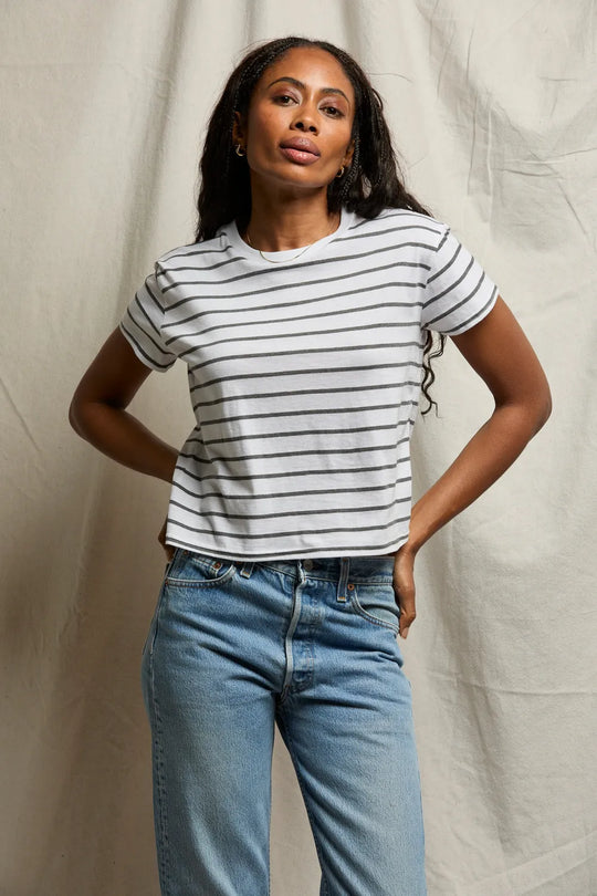 vintage_black_stripe