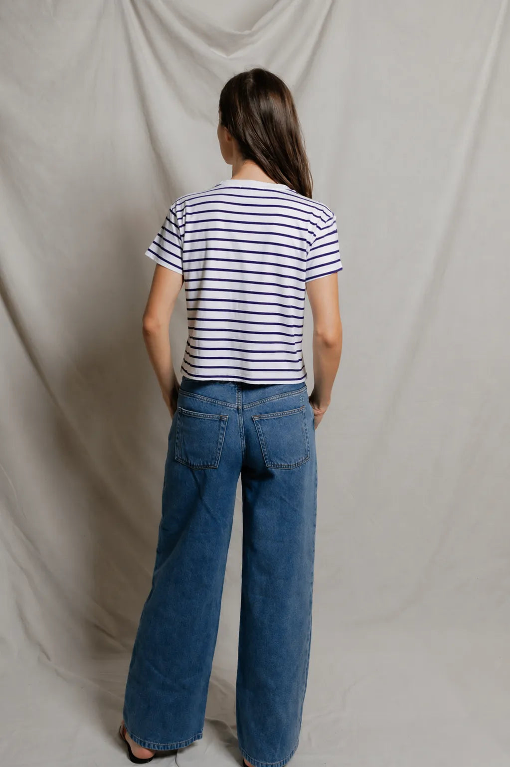 violet_white_stripe