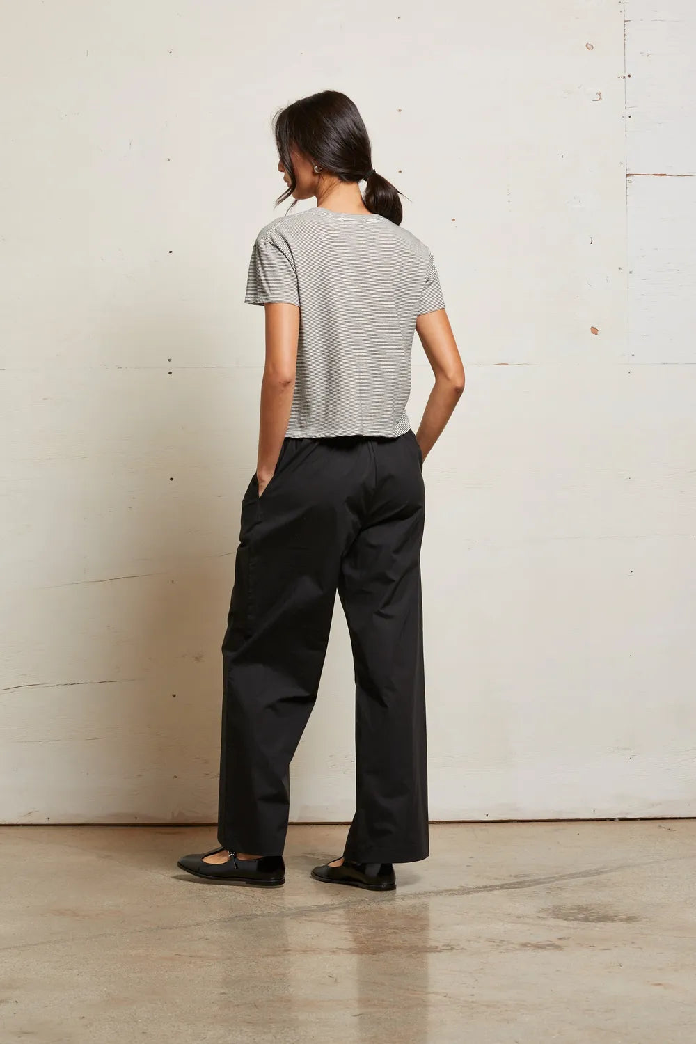 ivory_black_stripe
