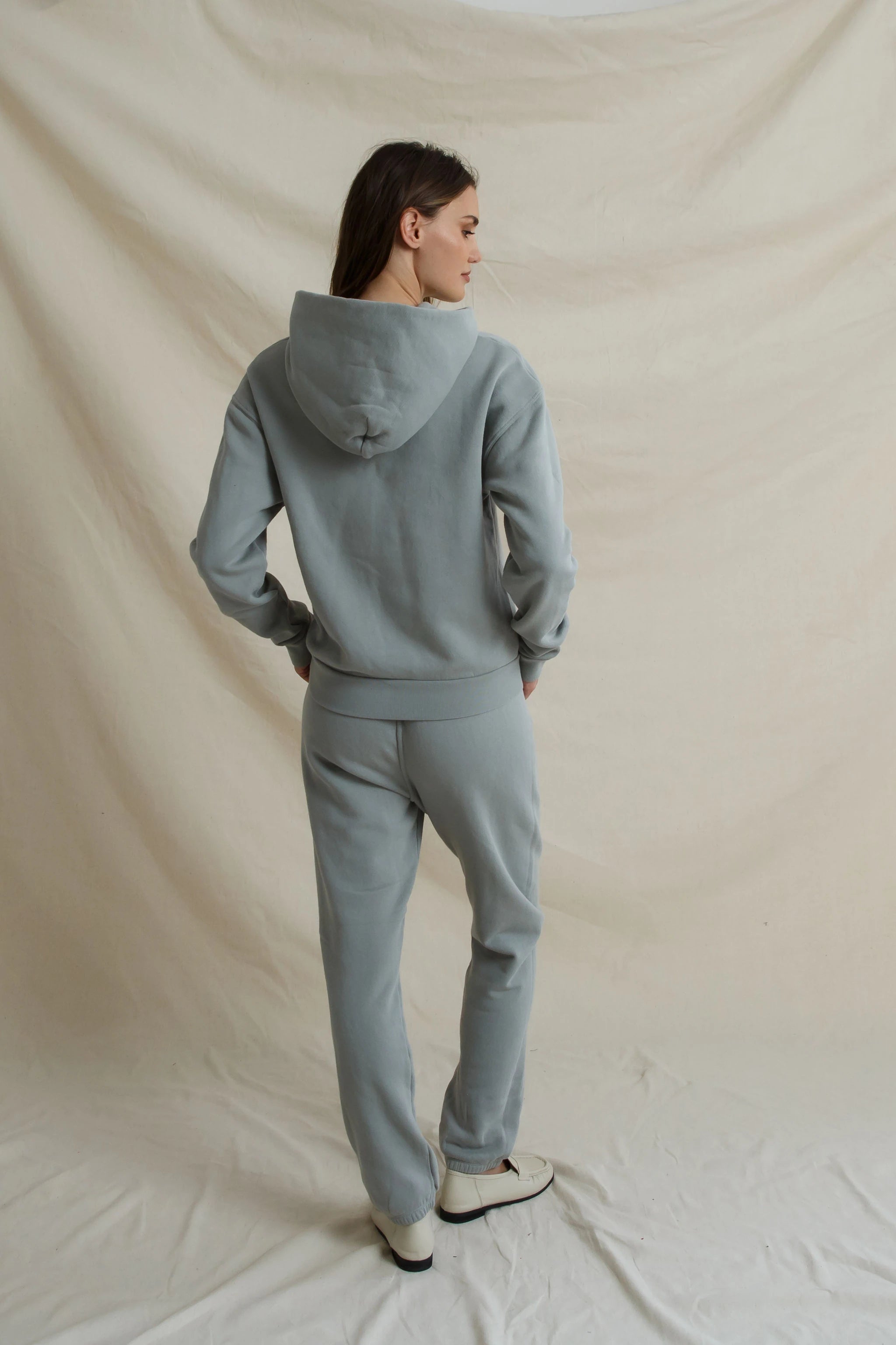 griffin_grey