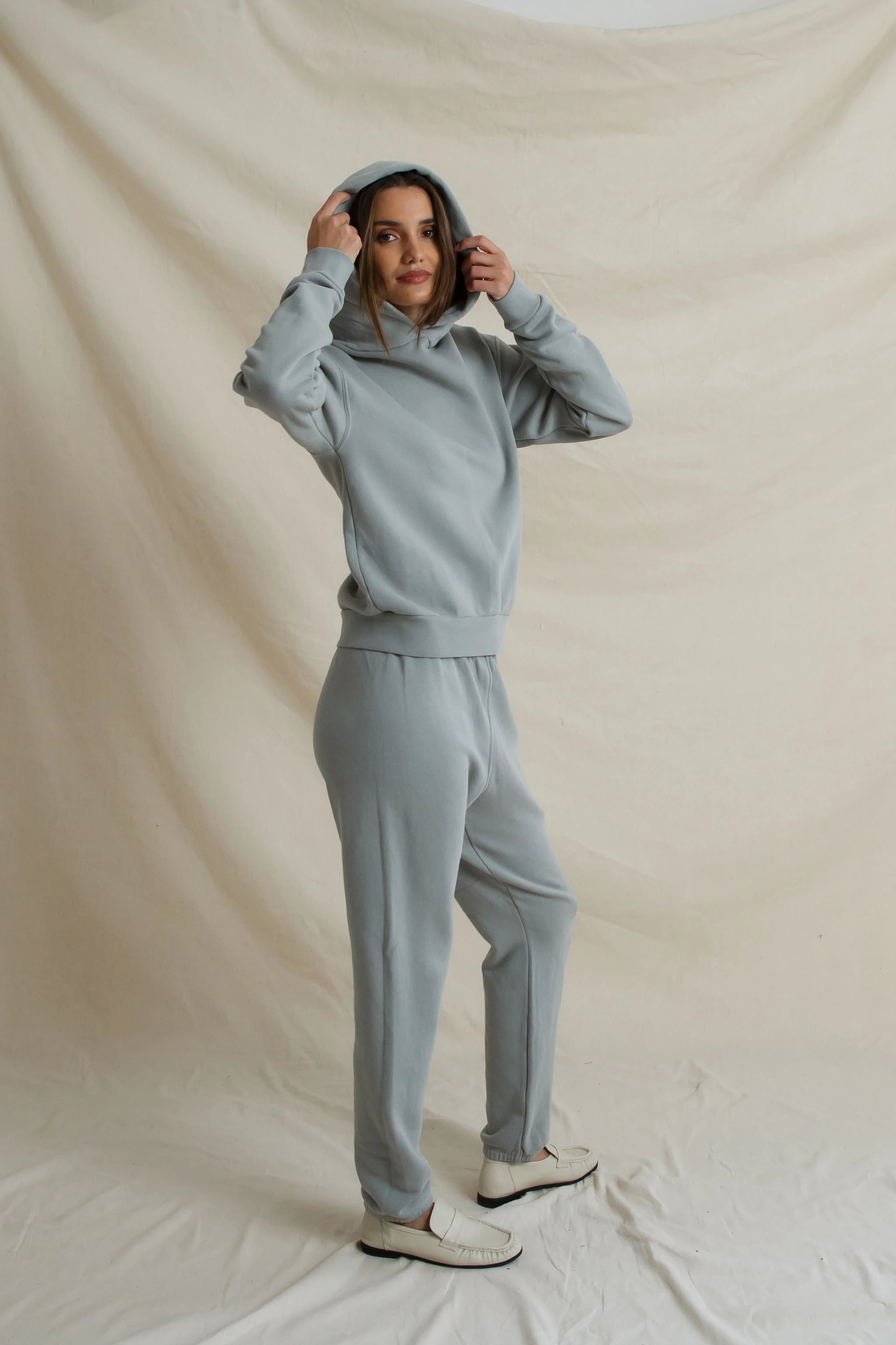 griffin_grey