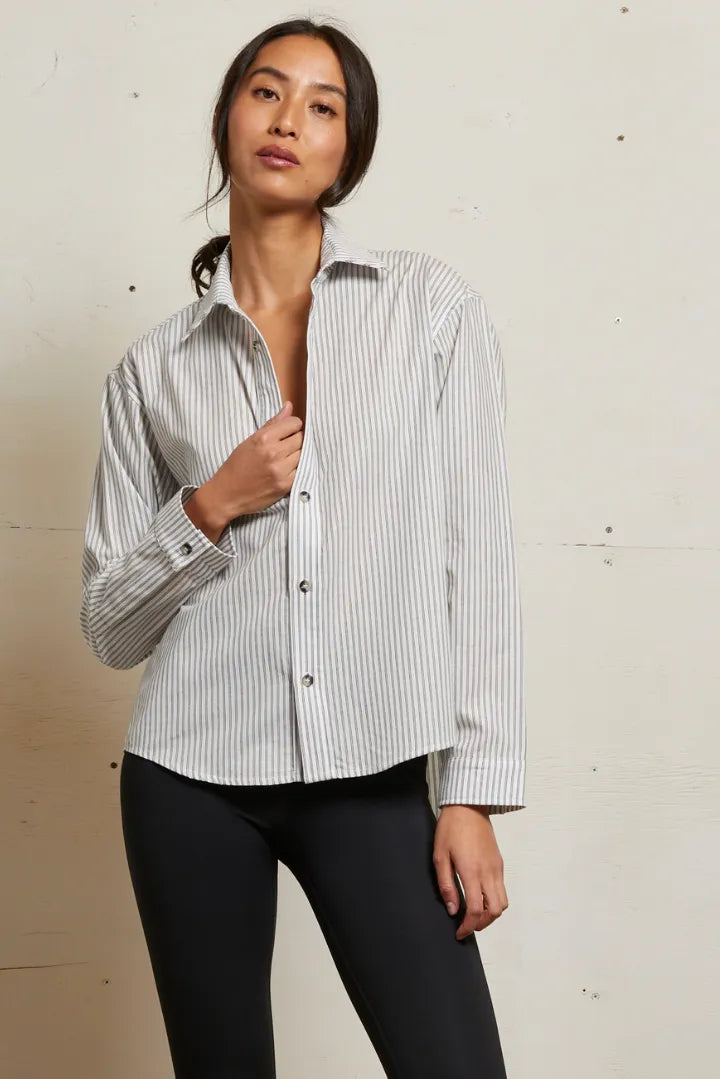 ivory_black_stripe