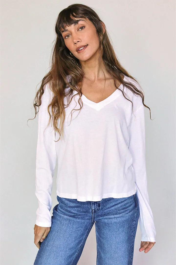 PERFECT WHITE TEEパーフェクトホワイトティー Vネック Tシャツ PERFECT WHITE TEE/パーフェクトホワイトティー】 Vネック Tシャツ（T