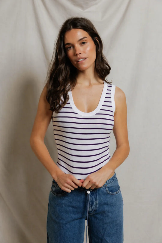 violet_white_stripe