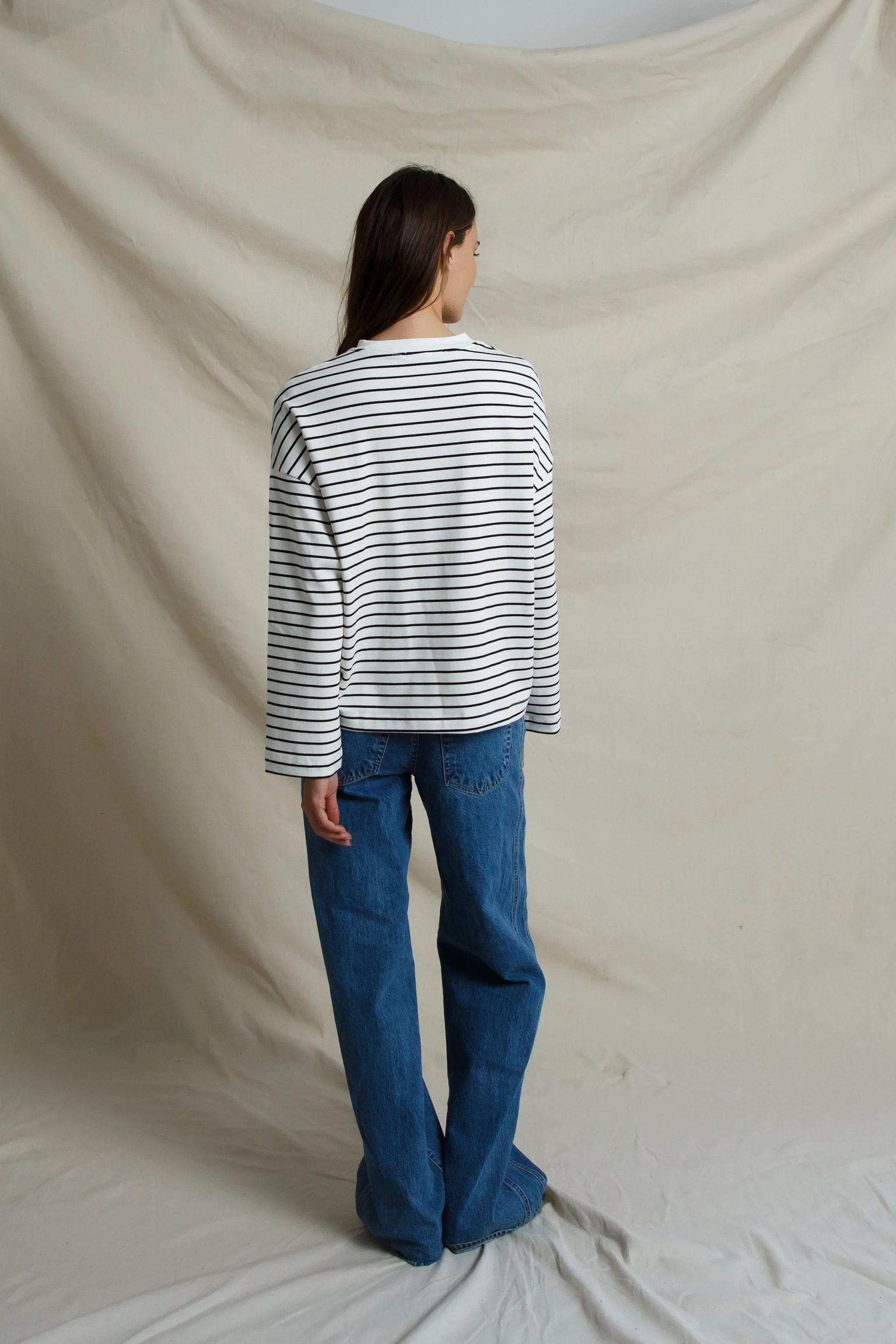 white_black_stripe