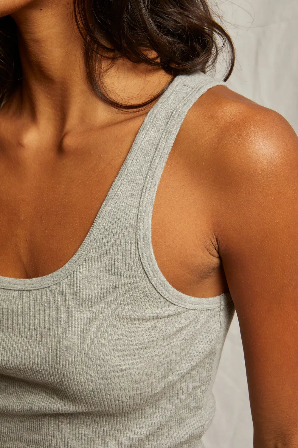 mia – perfectwhitetee