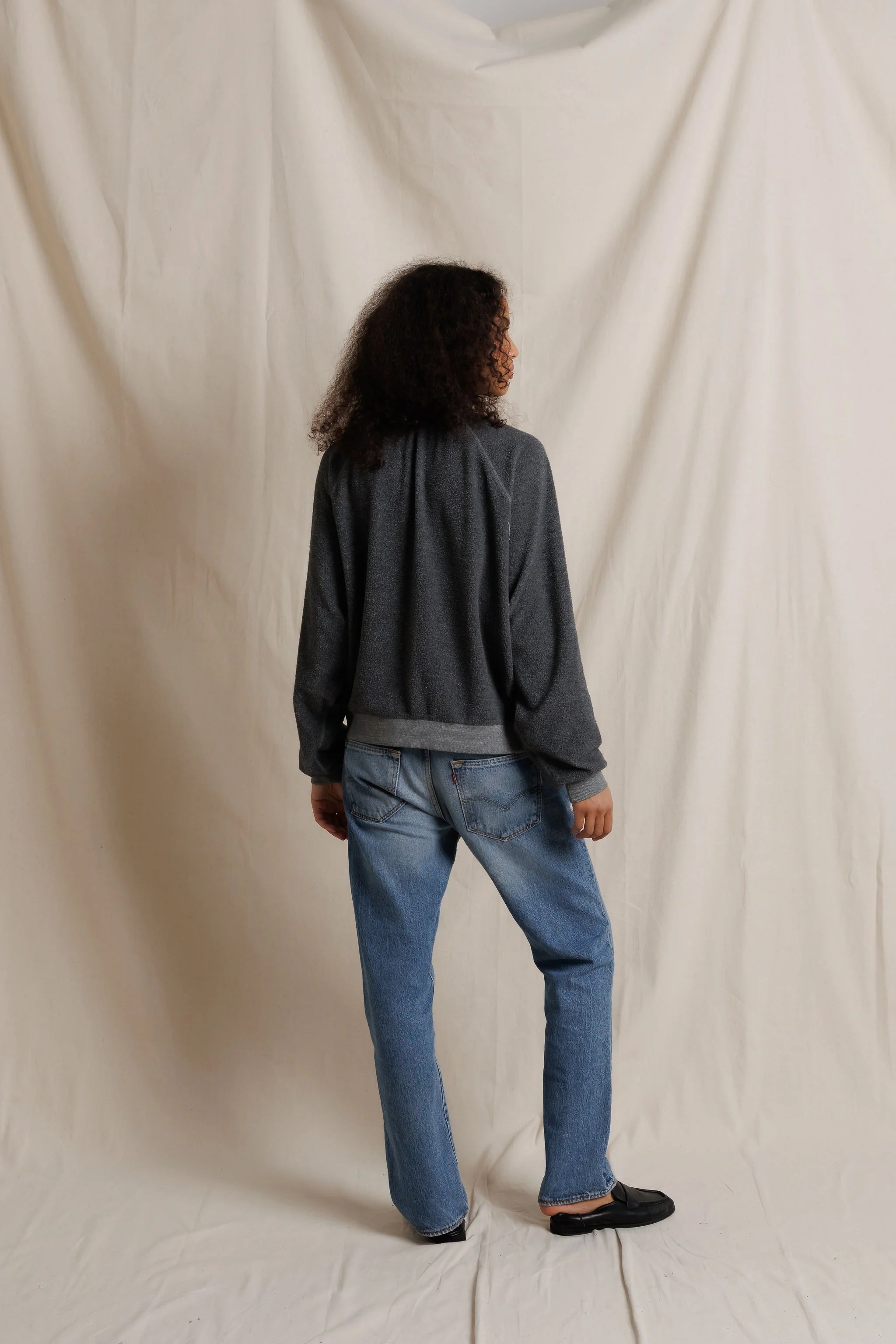 dark_heather_grey