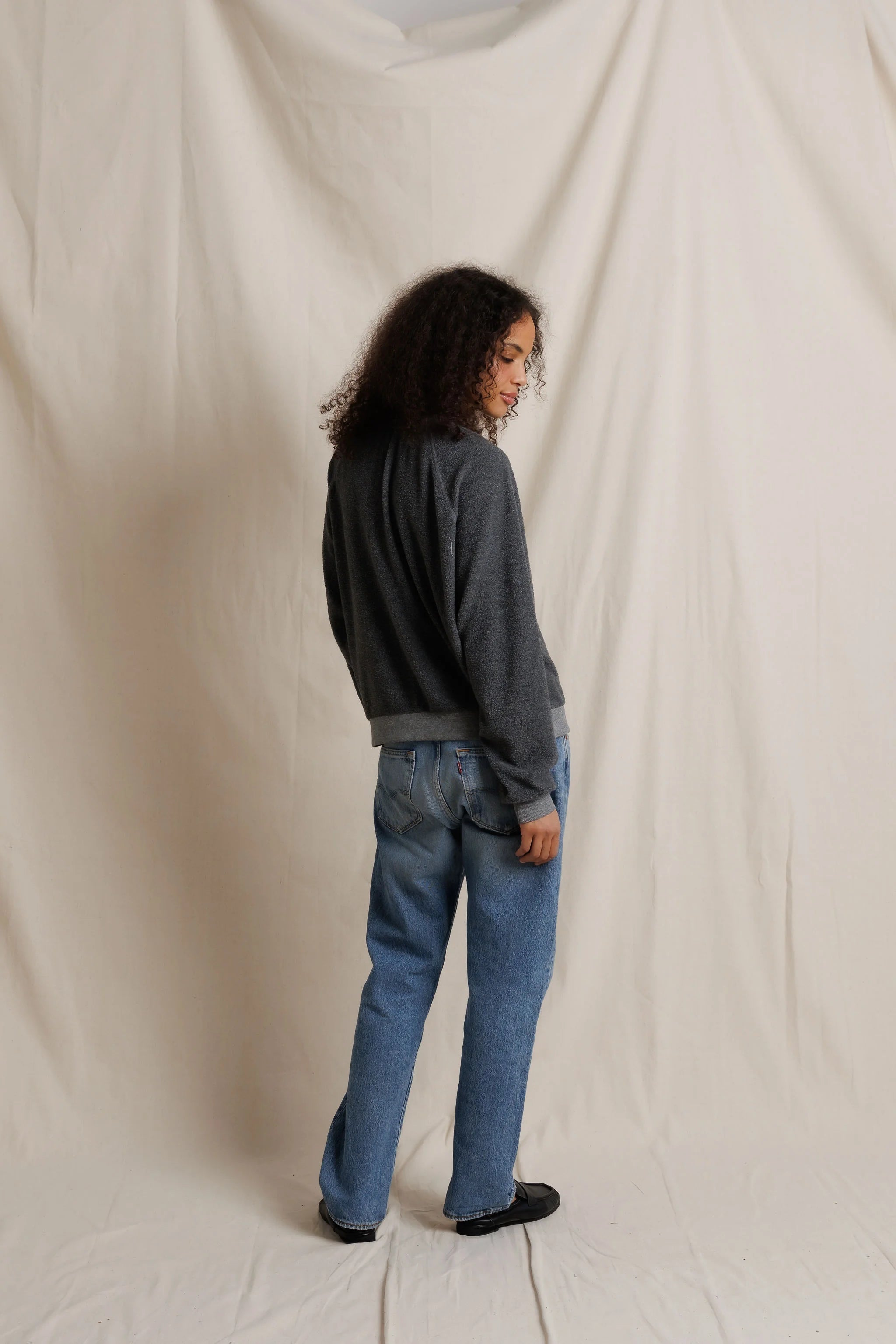 dark_heather_grey