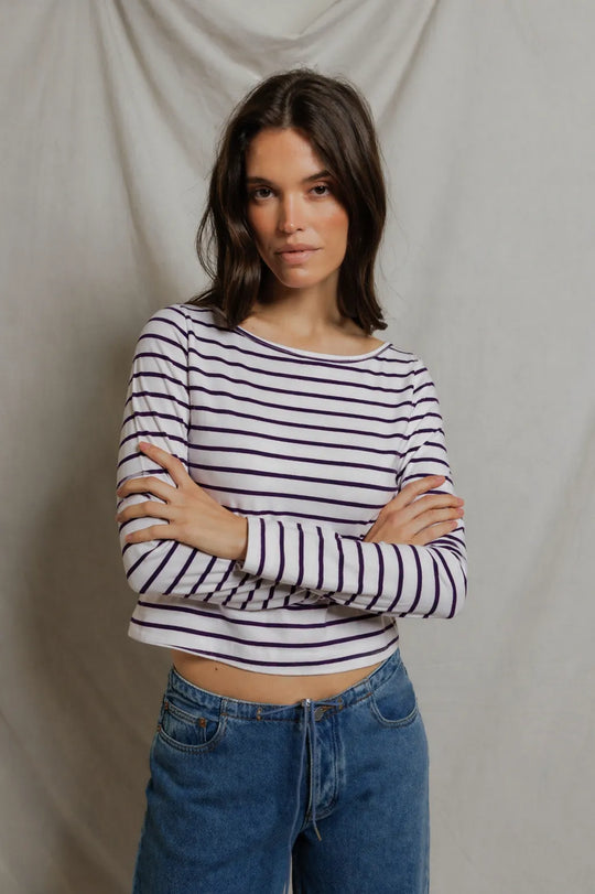violet_white_stripe