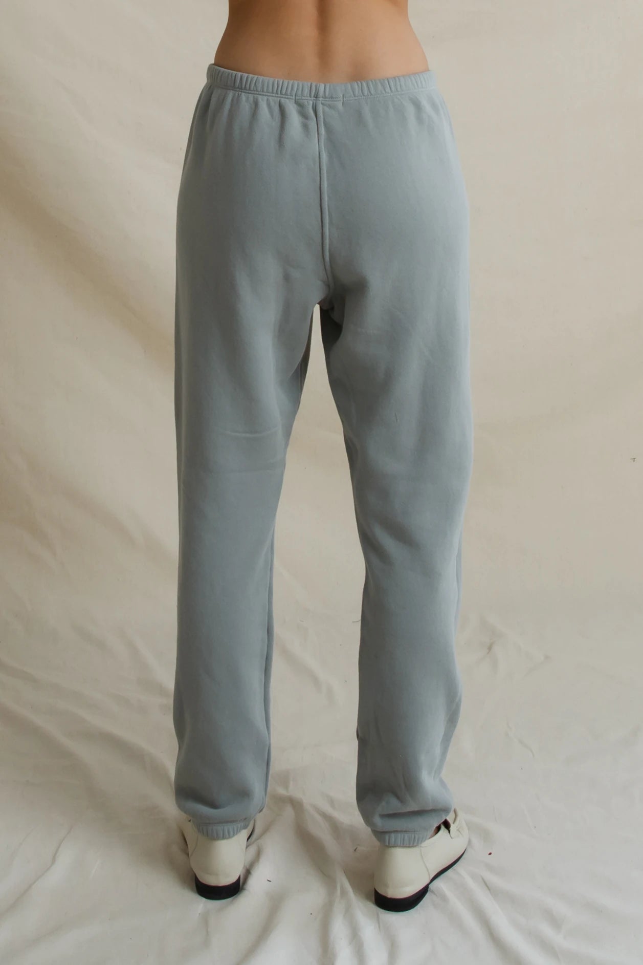 griffin_grey