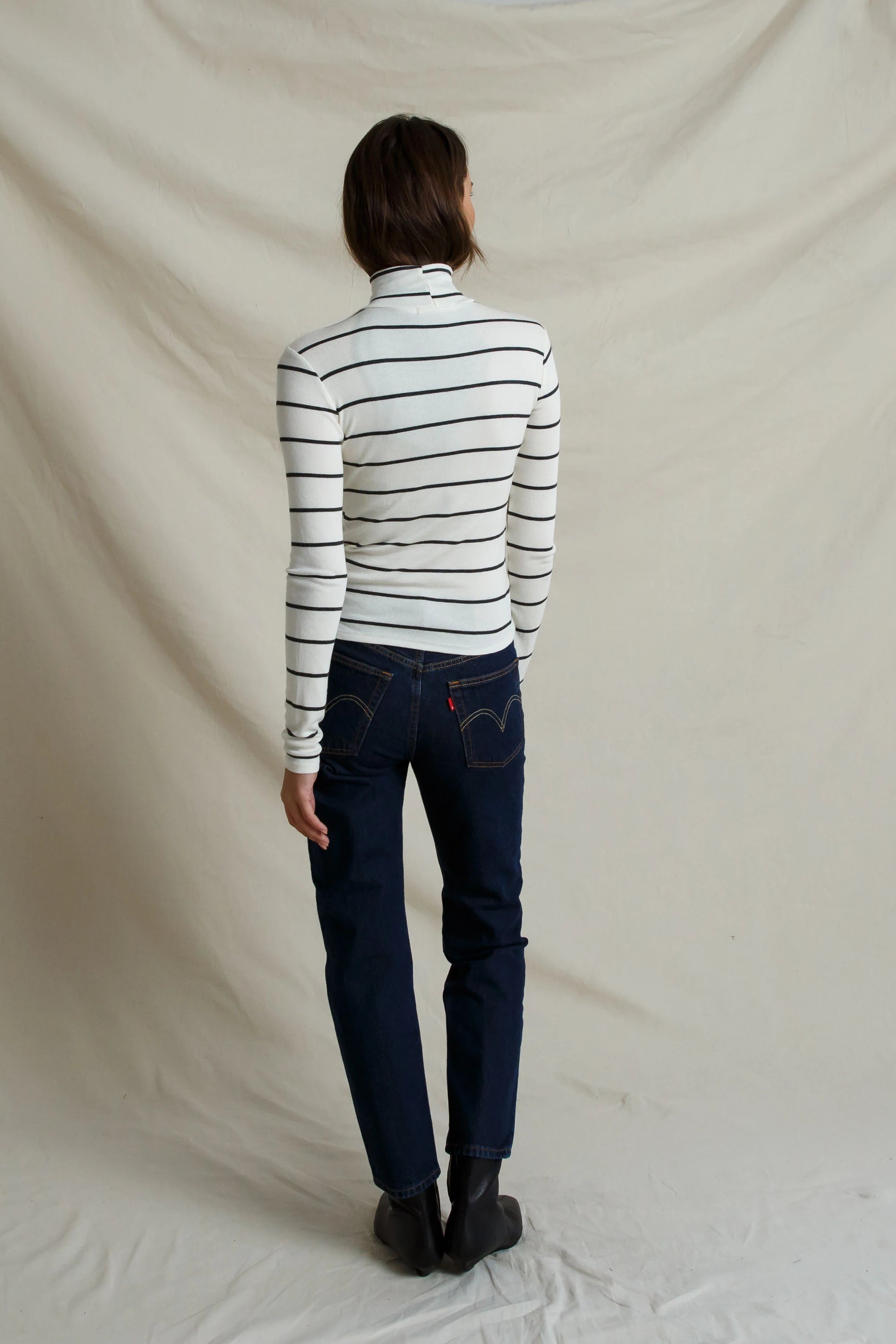 natural_charcoal_stripe