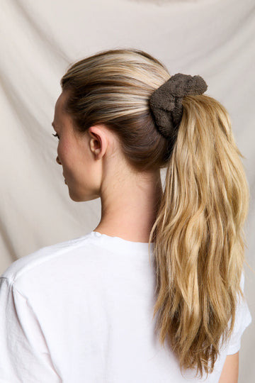 dark_olive perfectwhitetee